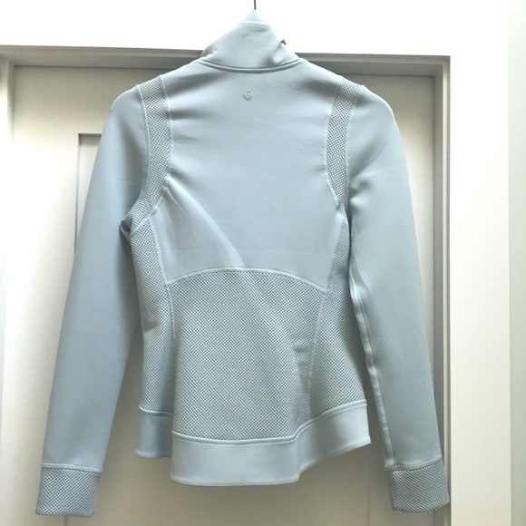 Lululemon Hot Mesh Jacket size 4 Storm Blue - Picture 7 of 8